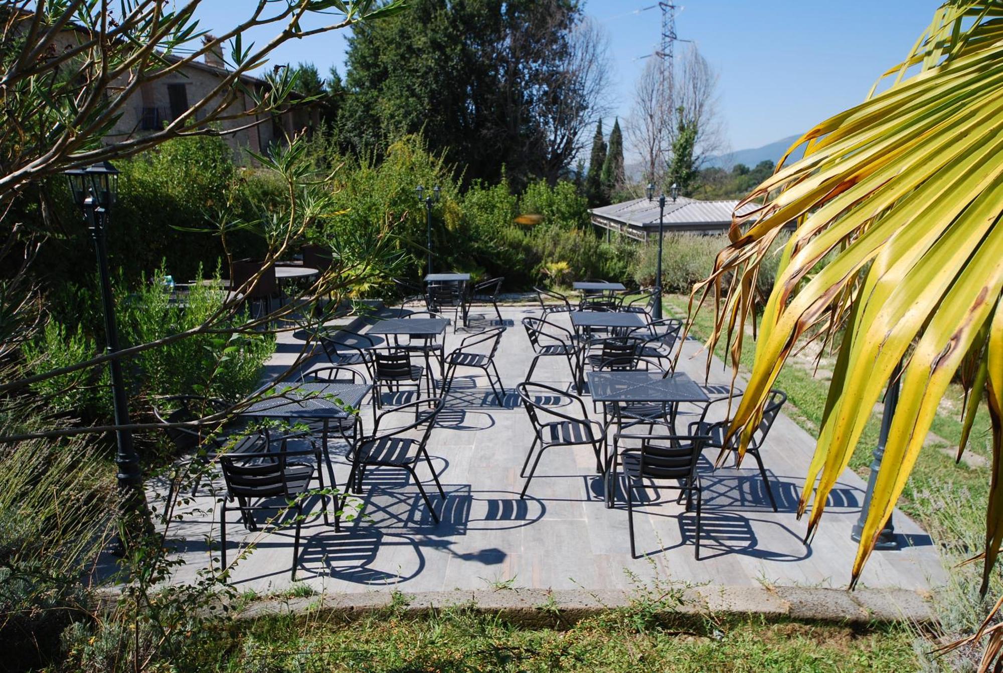 Penzion Spoleto By The Pool Exteriér fotografie